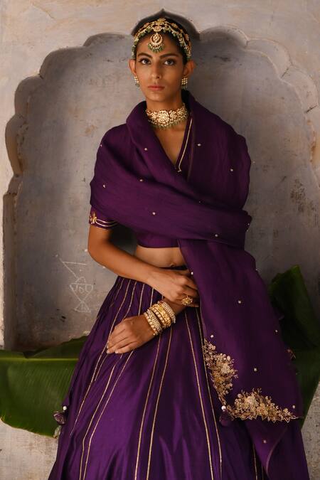 Deep Thee_Purple Silk, Organza Embroidery V-neck Guchha Phool Kali Lehenga Blouse Set _at_Aza_Fashions
