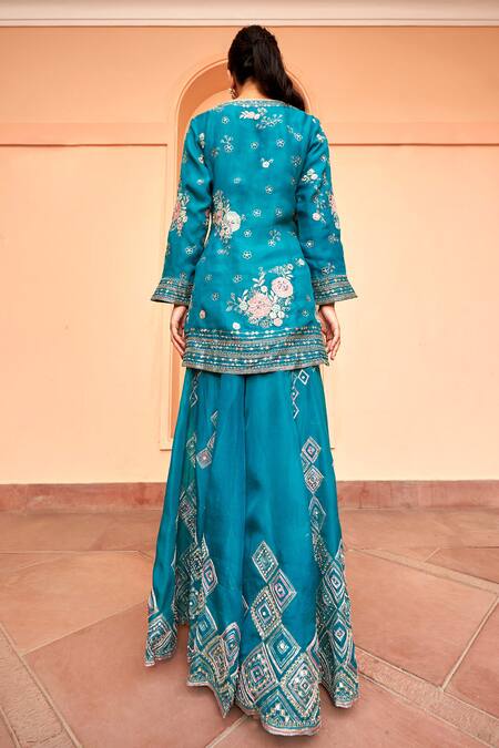 Shop Osaa By Adarsh Green Organza Embroidery, Zari V-neck Botanical Kurta Sharara Set at Aza Fashions Shop_Osaa By Adarsh_Green Organza Embroidery, Zari V-neck Botanical Kurta Sharara Set_at_Aza_Fashions