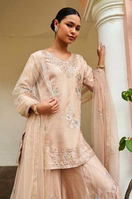 Buy Osaa By Adarsh Pink Organza Embroidery V-neck Floral Kurta Sharara Set Online at Aza Fashions Buy_Osaa By Adarsh_Pink Organza Embroidery V-neck Floral Kurta Sharara Set_Online_at_Aza_Fashions