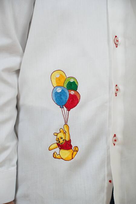 Buy_Little Boys Closet_White Cotton Satin Embroidery Winnie The Pooh Placement Shirt_Online_at_Aza_Fashions