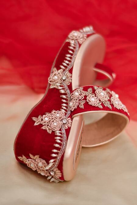 Buy_Around Always_Red Beads, Pearls, Zari Nina Embroidered Kolhapuri Wedges _Online_at_Aza_Fashions