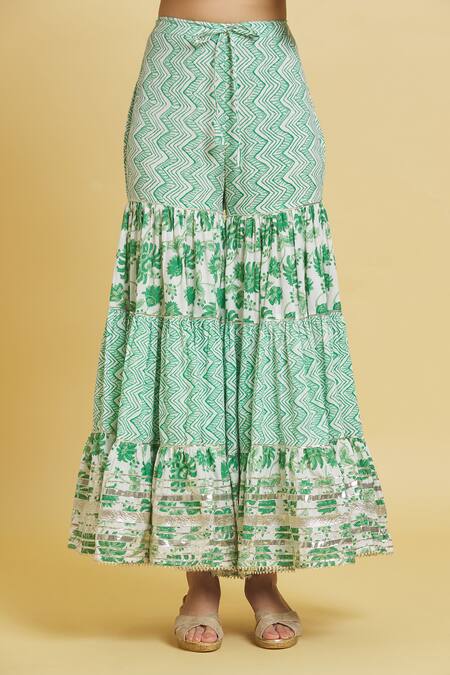 Samyukta Singhania_Green Cotton Embroidery, Gota Patti Sweetheart Floral Print Kurta Sharara Set _at_Aza_Fashions