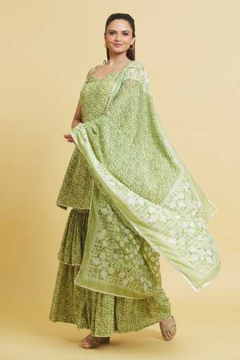 Buy_Samyukta Singhania_Green Cotton, Muslin Gota Patti Sweetheart Neck Shabnam Abstract Print Kurta Set _Online_at_Aza_Fashions
