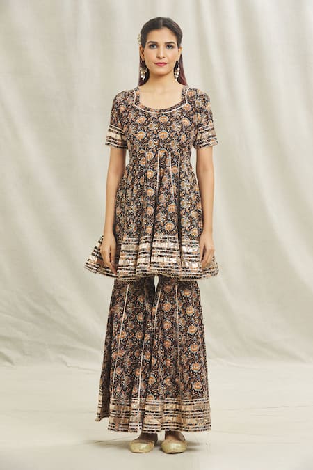Samyukta Singhania_Black Cotton, Organza Embroidery, Gota Masakali Floral Print Kurta Sharara Set _Online_at_Aza_Fashions