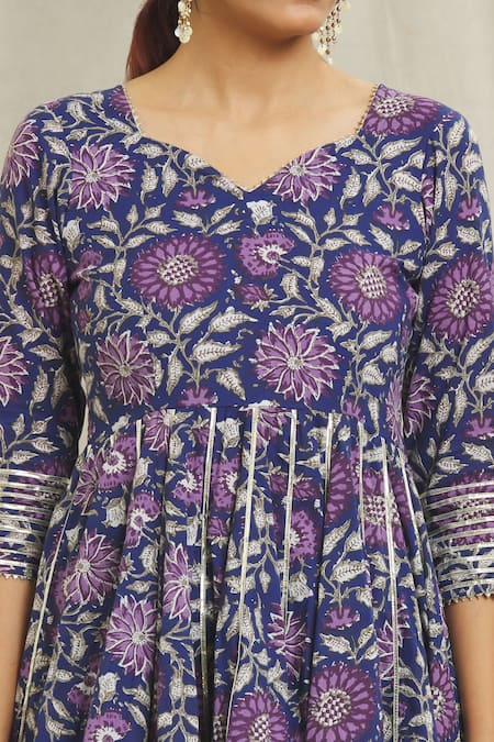 Shop_Samyukta Singhania_Blue Cotton Embroidery V-neck Daisy Print Anarkali Sharara Set _Online_at_Aza_Fashions