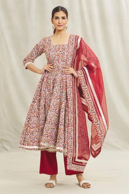 Samyukta Singhania Paisley Print Anarkali Pant Set 