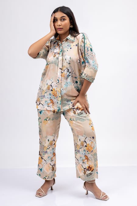 Buy_Mamicha_Beige Satin, Crepe Sequins, Embroidery Ophelia Bloom Print Shirt With Pant