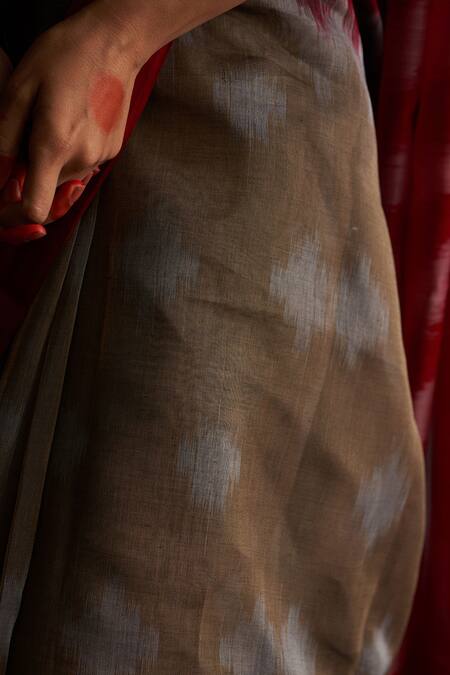 Shop Five Point Five Grey Cotton Kalpana Ikat Motif Woven Saree With Running Blouse Online at Aza Fashions Shop_Five Point Five_Grey Cotton Kalpana Ikat Motif Woven Saree With Running Blouse _Online_at_Aza_Fashions