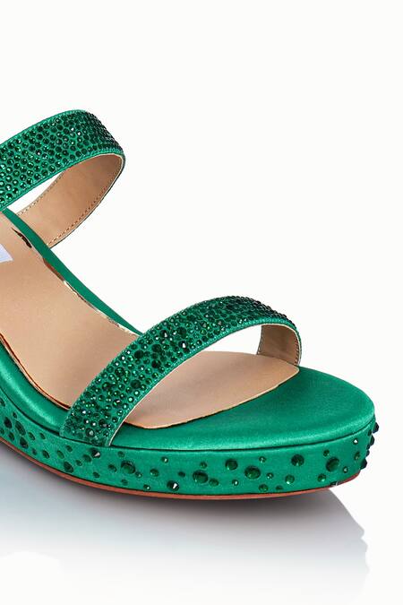 Riya Jaisinghani_Green Crystals Nayera Embellished Wedges_at_Aza_Fashions
