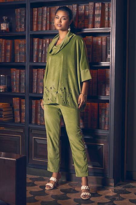 Rhe-Ana_Green Polyester Cowl Neck Berlin Top And Pant Set _at_Aza_Fashions