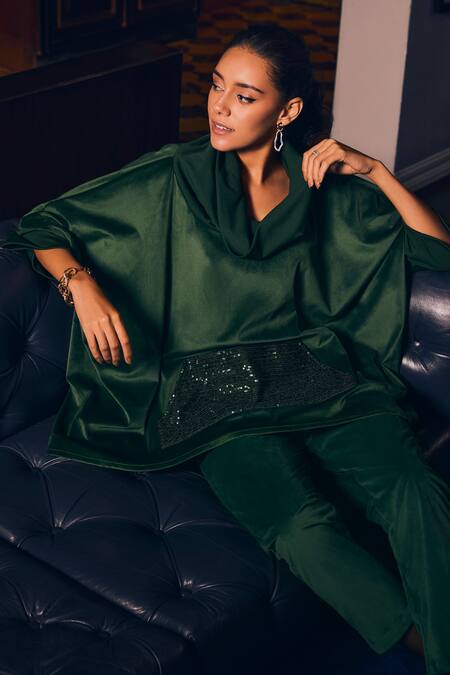 Buy_Rhe-Ana_Emerald Green Polyester Sequins Cowl Neck Berlin Embellished Top And Pant Set 