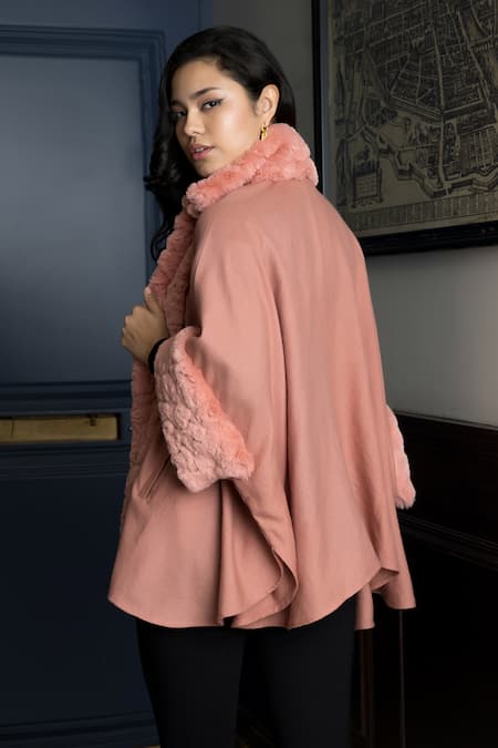 Rhe-Ana Logan Faux Fur Border Cape 