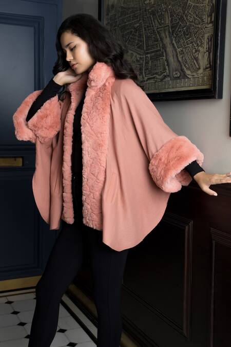 Rhe-Ana_Pink Logan Faux Fur Border Cape _Online_at_Aza_Fashions