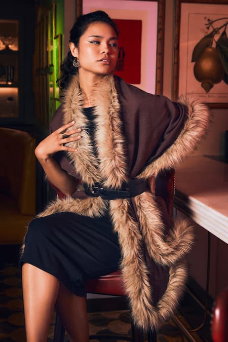 Shop_Rhe-Ana_Brown Verona Woolen Stole _Online_at_Aza_Fashions