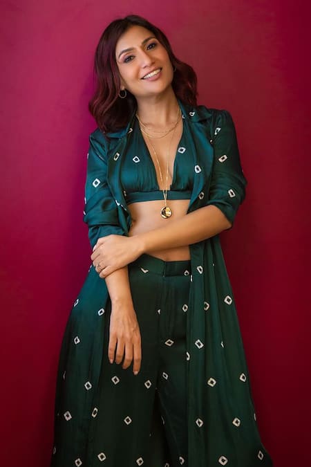 Shop_Gulaal_Green Modal, Satin Embroidery Collared Bandhani Pattern Shrug And Pant Set