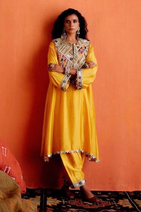 Buy Karishma Khanduja Bareilly Yellow Cheeniya Silk Embroidery Thread Notched Yoke Kurta And Salwar Set Online at Aza Fashions Buy_Karishma Khanduja Bareilly_Yellow Cheeniya Silk Embroidery Thread Notched Yoke Kurta And Salwar Set _Online_at_Aza_Fashions