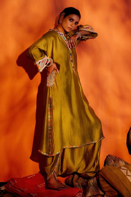 Buy Karishma Khanduja Bareilly Green Cheeniya Silk Embroidery Thread Notched Placket Kurta And Dhoti Pant Set Buy_Karishma Khanduja Bareilly_Green Cheeniya Silk Embroidery Thread Notched Placket Kurta And Dhoti Pant Set