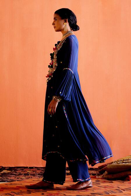 Buy_Karishma Khanduja Bareilly_Blue Georgette Embroidery Thread Notched Pleated Anarkali And Flared Pant Set _Online_at_Aza_Fashions