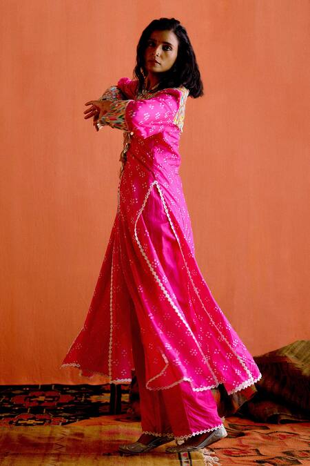 Shop Karishma Khanduja Bareilly Magenta Silk Embroidery V-neck Bandhani Pattern Kurta And Pant Set Online at Aza Fashions Shop_Karishma Khanduja Bareilly_Magenta Silk Embroidery V-neck Bandhani Pattern Kurta And Pant Set _Online_at_Aza_Fashions