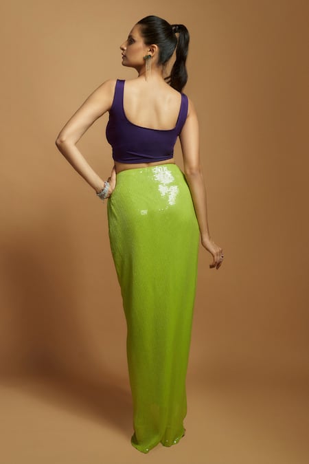 Style Junkiie Green Silk Sequins, Mirrors Pre-draped Saree With Detachable Pallu at Aza Fashions Style Junkiie_Green Silk Sequins, Mirrors Pre-draped Saree With Detachable Pallu _at_Aza_Fashions