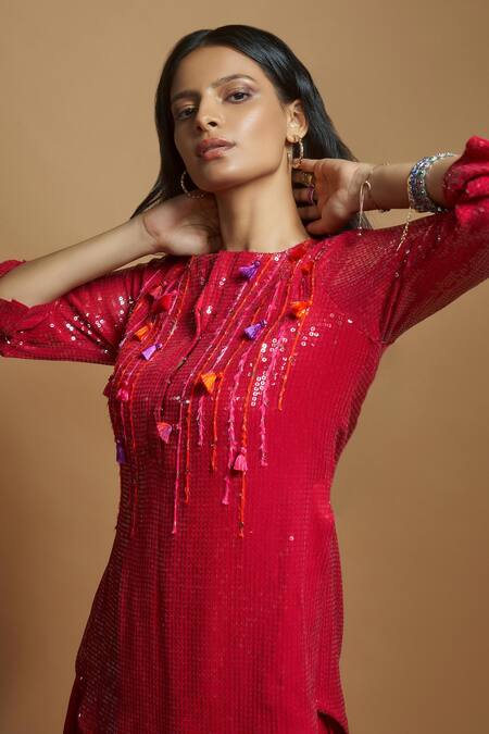 Shop_Style Junkiie_Red Silk Sequins, Tassels Split V-neck Tonal Embellished Tunic _Online_at_Aza_Fashions