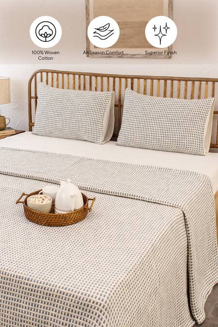 House This_Blue Cotton Woven Girnar Geometric Bedcover_at_Aza_Fashions