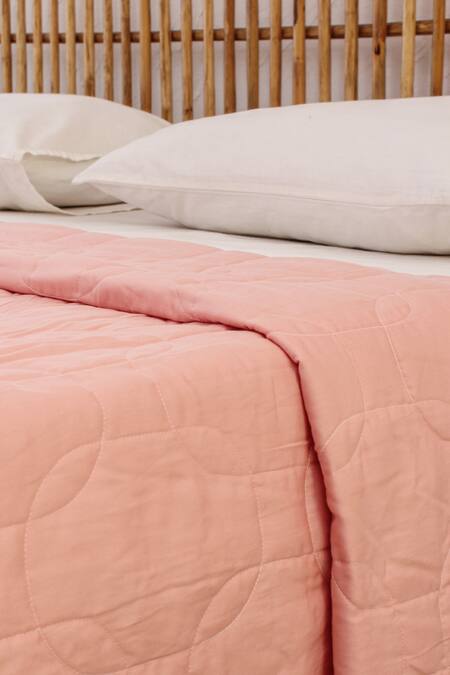 Buy_House This_Pink Cotton Satin Silsako Geometric Quilted Bedcover_Online_at_Aza_Fashions