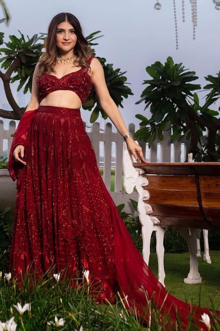 Buy_Mehak Murpana_Red Organza, Net, Lining Butter Crepe Cutdana, Embroidered Bridal Lehenga Set 