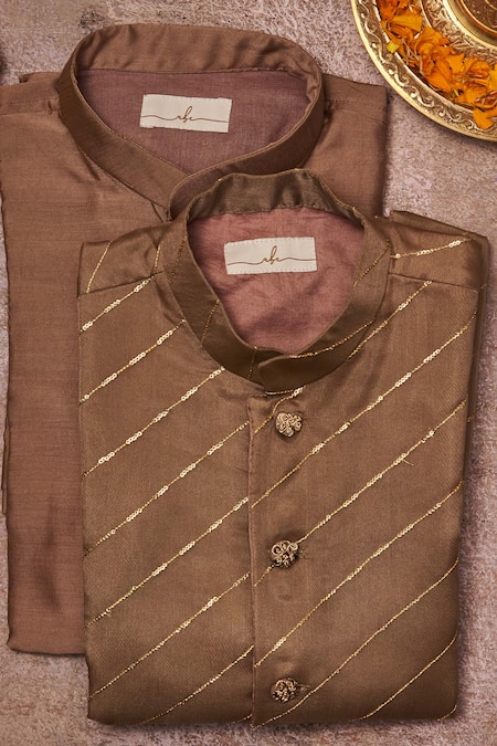 All Boy Couture_Gray Cotton, Silk Embroidery Zari Bundi Kurta Set _Online_at_Aza_Fashions