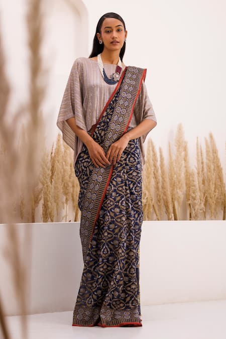 Maroon cotton saree with exclusive embroidered motifs and banarasi bor –  Sujatra