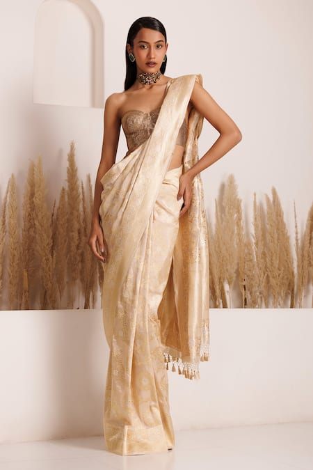 Chhaya Mehrotra Taara Jangla Tissue Saree With Blouse 