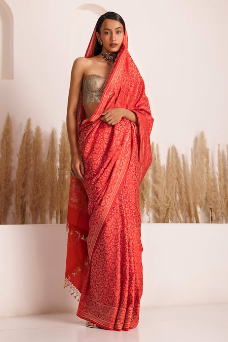 Chhaya Mehrotra_Red Jersey, , Satin Bandeau Neck Handwoven Jamdani Saree And Bustier _Online_at_Aza_Fashions