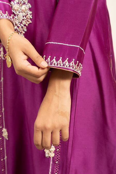 Buy Shetab Kazmi Purple Chanderi, Cotton, Viscose Gota Patti, Zari, Pure Kurta Pant Set Online at Aza Fashions Buy_Shetab Kazmi_Purple Chanderi, Cotton, Viscose Gota Patti, Zari, Pure Kurta Pant Set _Online_at_Aza_Fashions