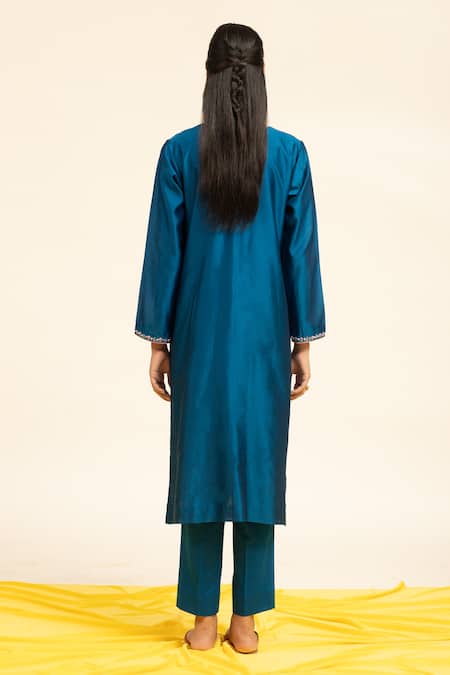 Shop Shetab Kazmi Blue Chanderi, Modal, Viscose Pearls, Sequins, Aari Thread Kurta Pant Set at Aza Fashions Shop_Shetab Kazmi_Blue Chanderi, Modal, Viscose Pearls, Sequins, Aari Thread Kurta Pant Set _at_Aza_Fashions