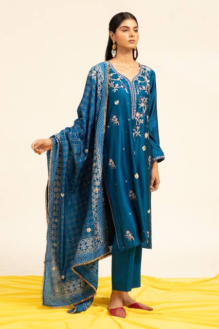 Shetab Kazmi Blue Chanderi, Modal, Viscose Pearls, Sequins, Aari Thread Kurta Pant Set at Aza Fashions Shetab Kazmi_Blue Chanderi, Modal, Viscose Pearls, Sequins, Aari Thread Kurta Pant Set _at_Aza_Fashions