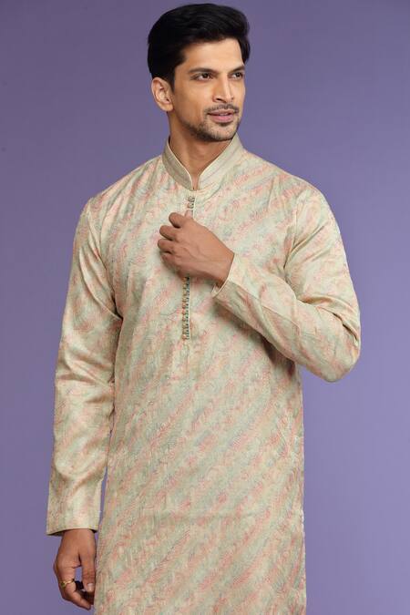 Shop_Kora By Nilesh Mitesh_Pink Silk Embroidered Thread And Sequin Work Floral Jaal Kurta Set_Online_at_Aza_Fashions