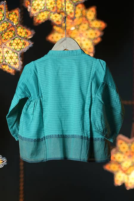 Love The World Today Stripe Pattern Puffed Sleeves Top 