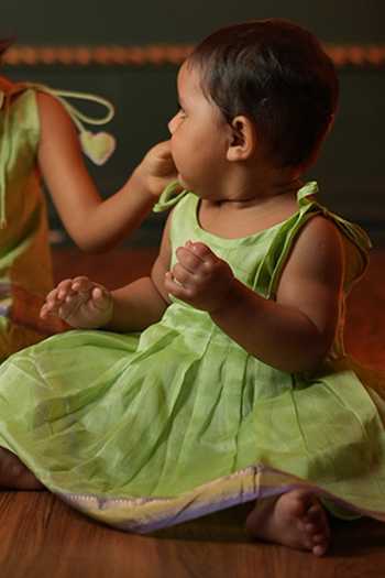 Buy_Love The World Today_Green Cotton, Silk Sadabahar Pleated Dress