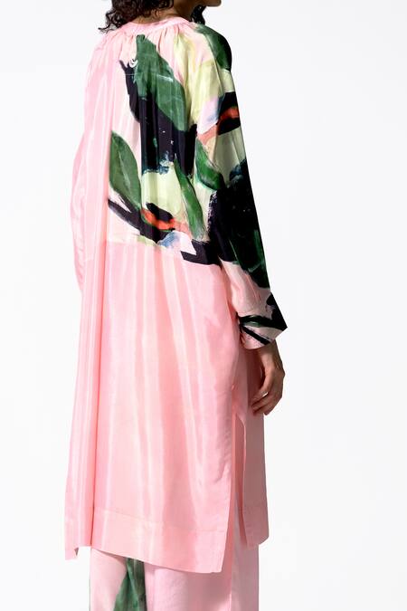 Shop OFRIDA Pink Cotton, Silk Mandarin Collar Budding Bloom Print Tunic With Flared Pant at Aza Fashions Shop_OFRIDA_Pink Cotton, Silk Mandarin Collar Budding Bloom Print Tunic With Flared Pant_at_Aza_Fashions