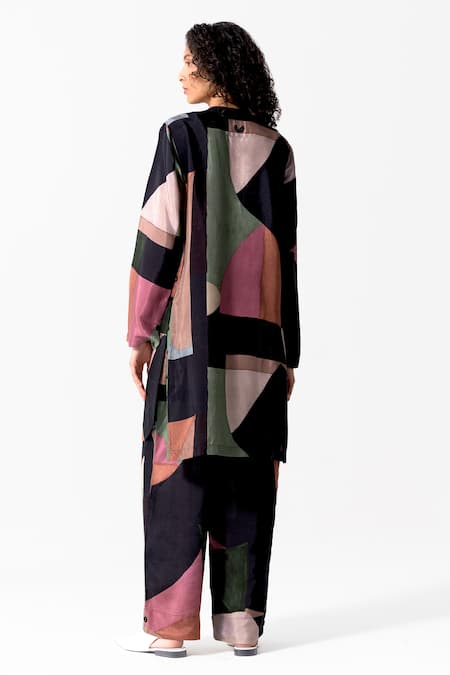 Shop OFRIDA Multi Color Cotton, Silk Round Neck Geometric Mania Print Kurta With Pant at Aza Fashions Shop_OFRIDA_Multi Color Cotton, Silk Round Neck Geometric Mania Print Kurta With Pant_at_Aza_Fashions