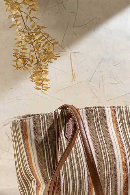 Amyra_Brown New Yorker Stripe Pattern Tote Bag_Online_at_Aza_Fashions