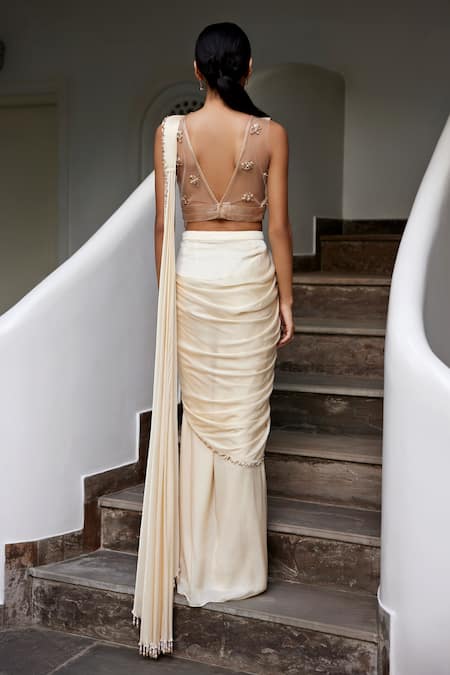 Parshya Nalki Border Embroidered Pre-Draped Saree With Blouse 