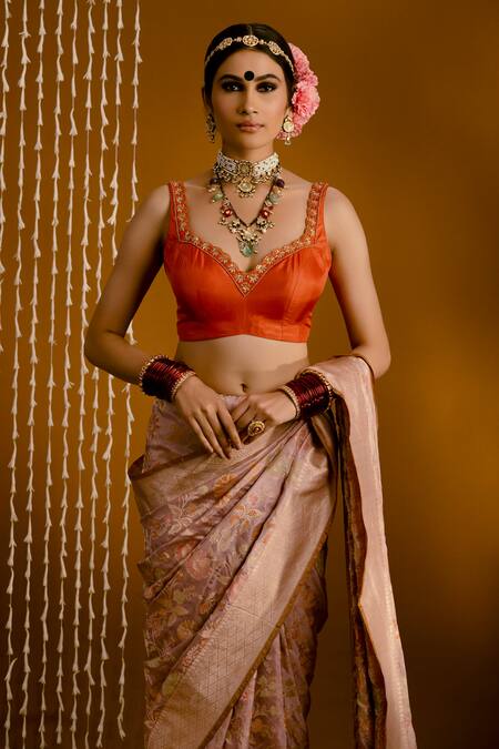 Priyal Bhardwaj Pink Brocade Zari Floral Pattern Banarasi Handwoven Saree at Aza Fashions Priyal Bhardwaj_Pink Brocade Zari Floral Pattern Banarasi Handwoven Saree _at_Aza_Fashions