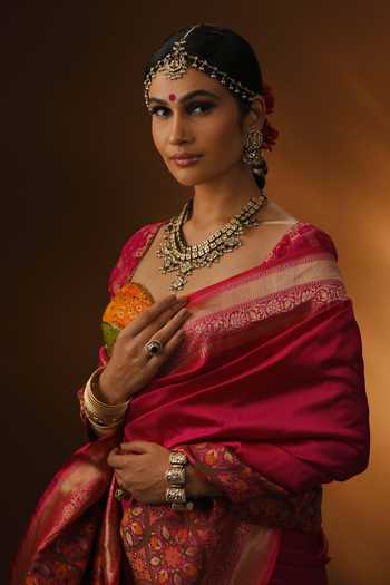 Buy Priyal Bhardwaj Pink Brocade Zari Vintage Banarasi Handwoven Bordered Saree Online at Aza Fashions Buy_Priyal Bhardwaj_Pink Brocade Zari Vintage Banarasi Handwoven Bordered Saree_Online_at_Aza_Fashions