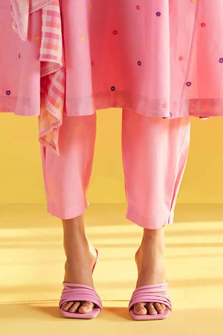 Uri By Mrunalini Rao_Pink Cotton Embroidery Split V-neck A Line Kurta Pant Set _Online_at_Aza_Fashions