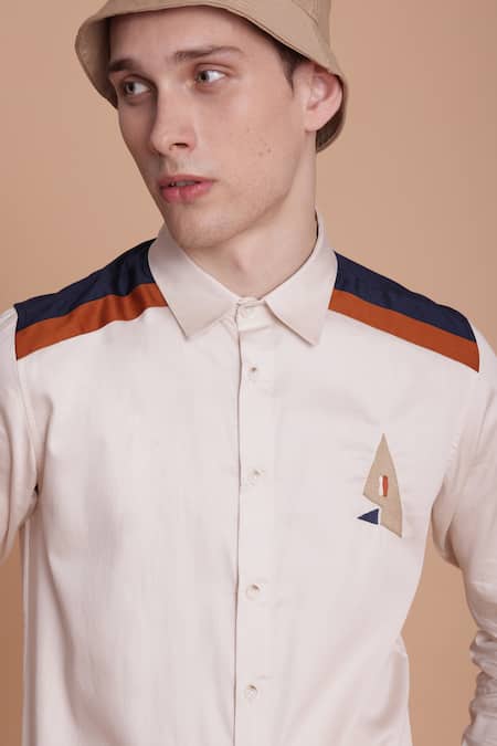 Lacquer Embassy_Off White Cotton Satin Placement Panels Collared Neck Full Sleeves Shirt_at_Aza_Fashions