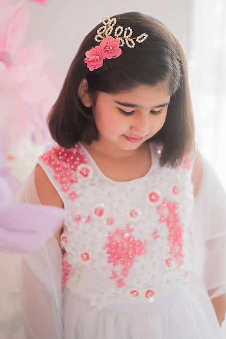 Ranikidswear_White Organza Embroidery Floral Applique Mogra Blouse Lehenga Set_Online_at_Aza_Fashions