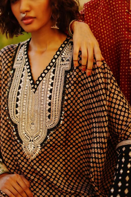 Avacara_Black Cotton Silk Hand Block Print Abstract V Neck Kaftan With Pant _at_Aza_Fashions