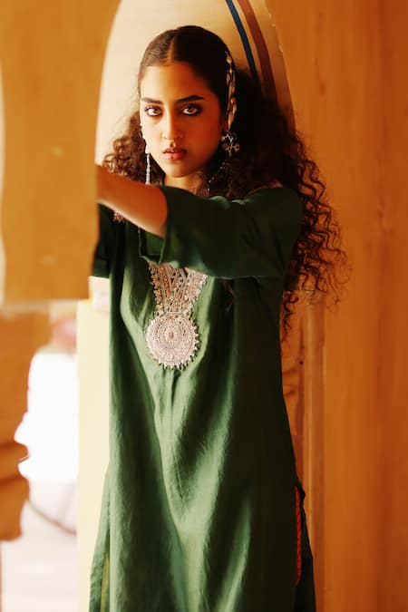 Avacara_Green Silk Embroidery V-neck Marodi Yoke Kurta With Pant _Online_at_Aza_Fashions