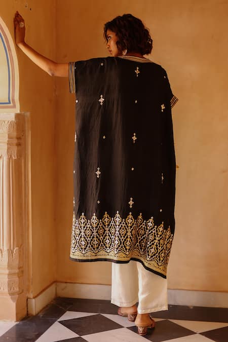 Avacara Gota Embroidered Kaftan Pant Set 